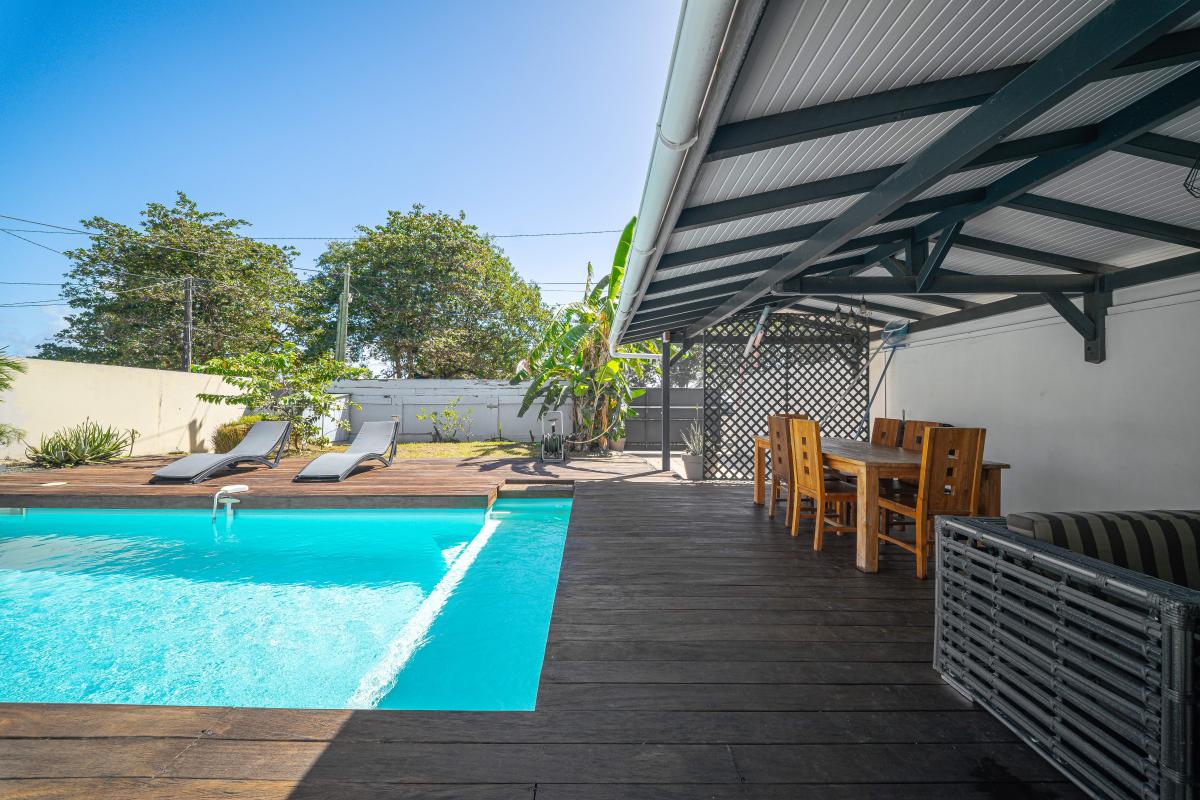 villa-piscine-privee-le-diamant-martinique 5